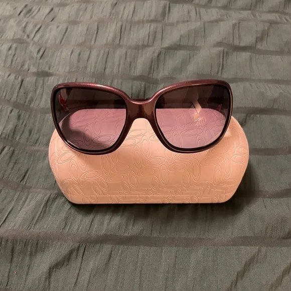Oakley | Accessories | Oakley Obsessed Sunglasses | Poshmark display picture 3